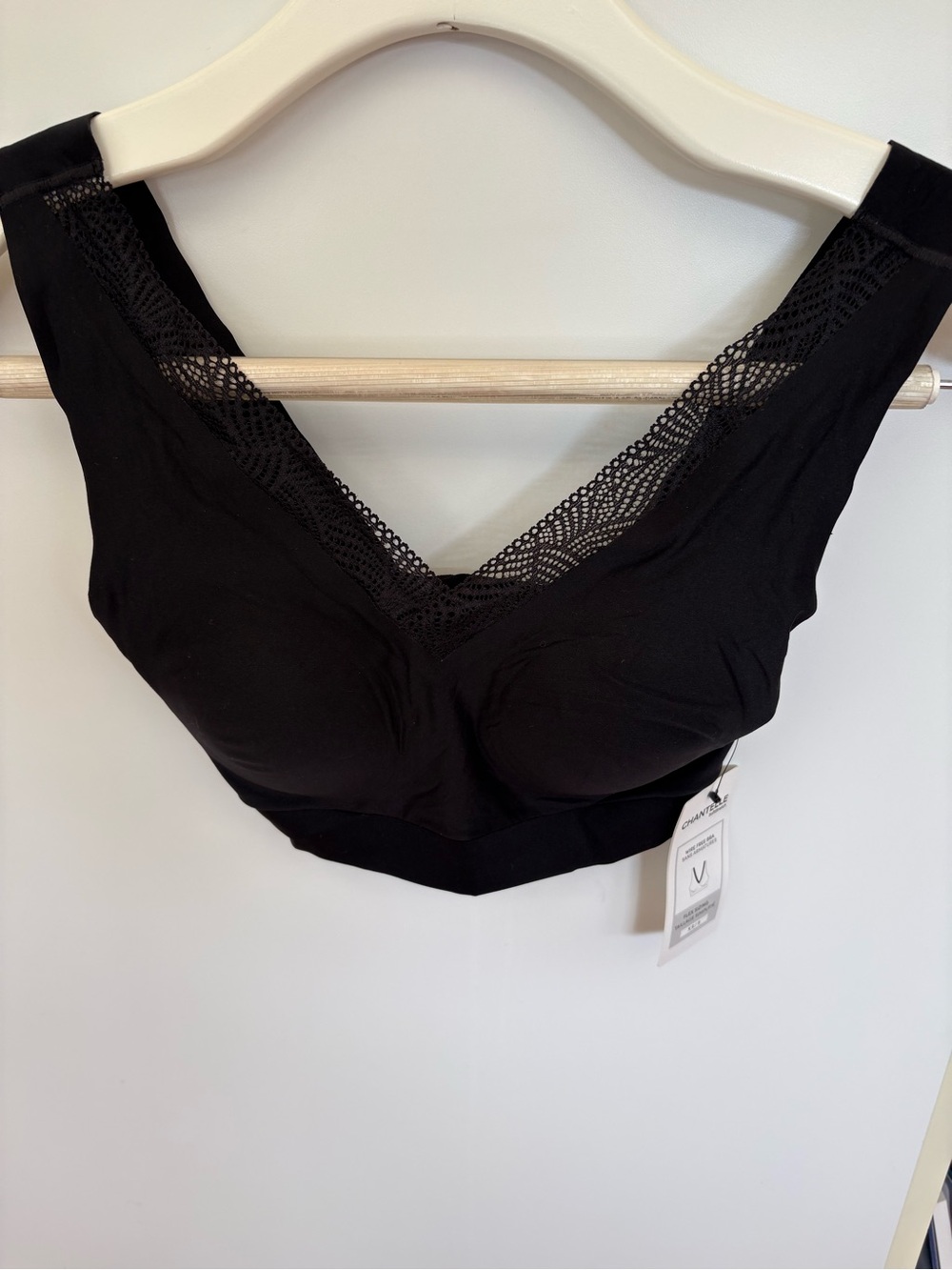 Chantelle Black Lace-Trim Wireless Bralette
